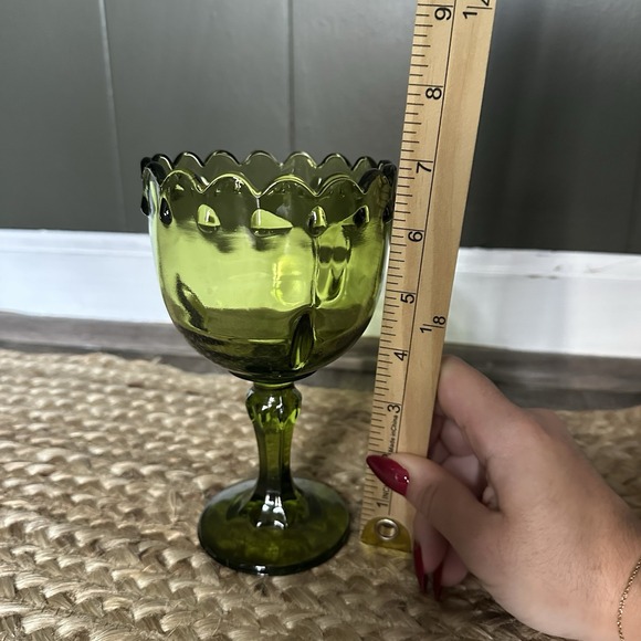 Indiana Glass Vintage Tear Drop Avocado‎ Green Pedestal Goblet  7" Footed Bowl - Picture 2 of 5